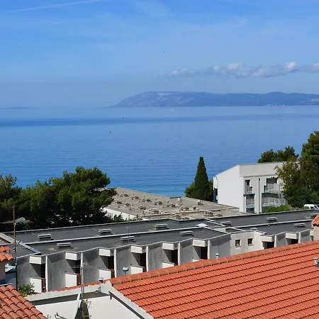Lili * Podgora (Split-Dalmatia)